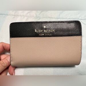 Kate Spade bifold wallet